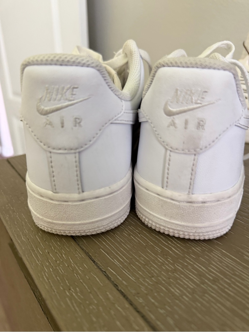 Women’s Nike Air Force One Sneakers - Picture 7 of 7